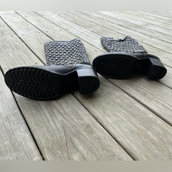 Frye Vera Disc Black Studded Heeled Boots - Picture 5 of 6